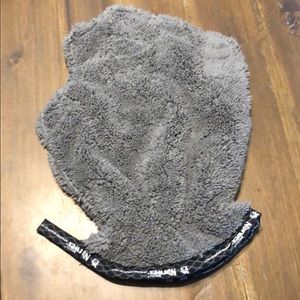 Norwex pet mitt